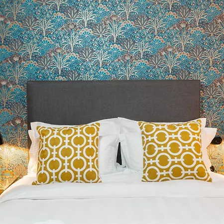 Archo & 4* נאפפליו