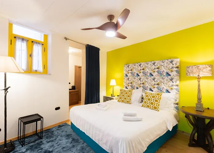 Archo & בית הארחה